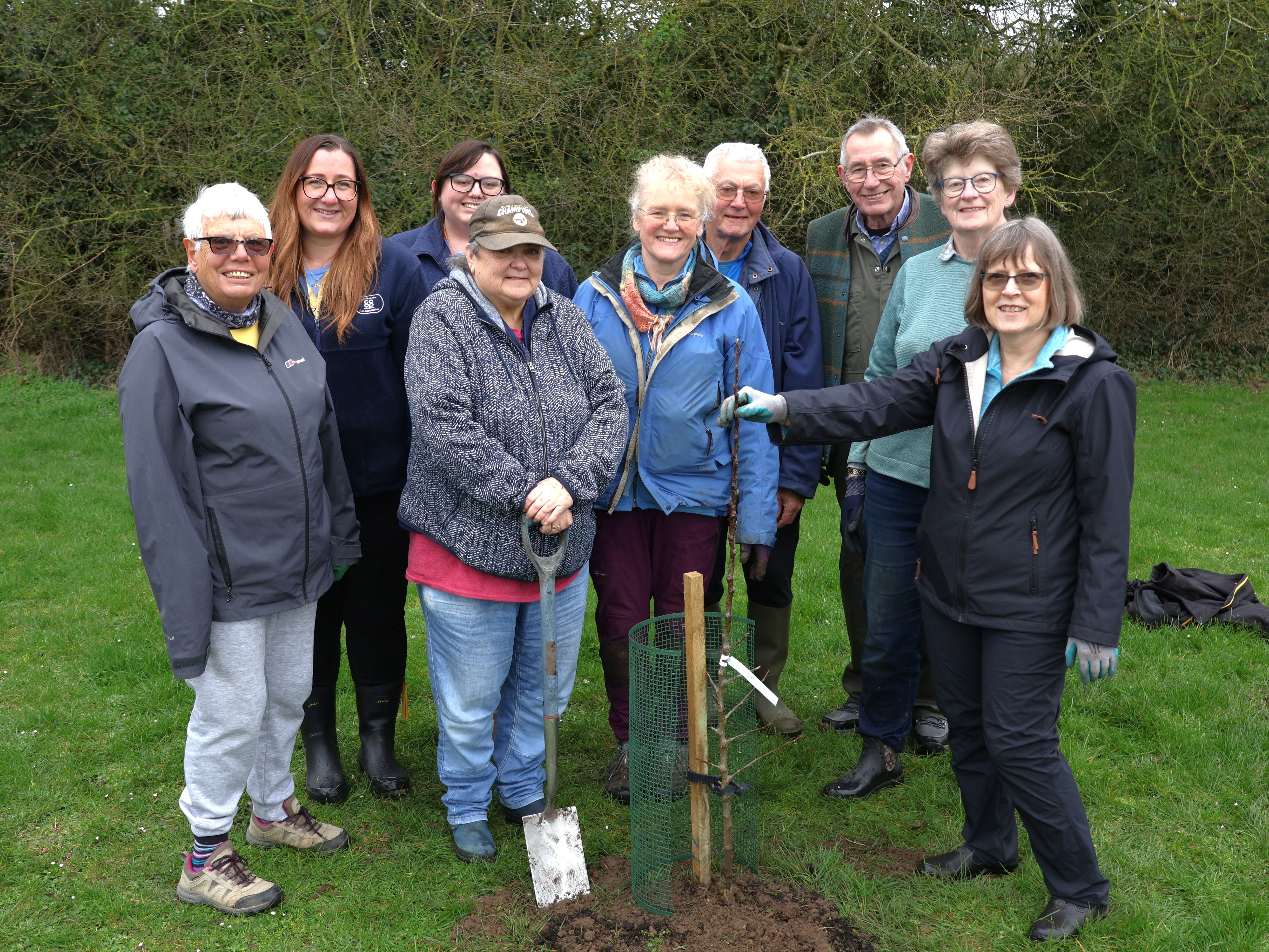 Photo of the volunteers that planted the orchard